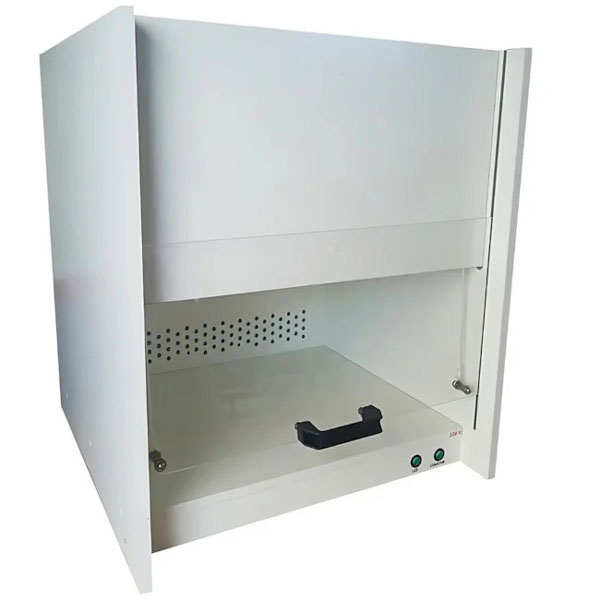 Ensaios em Capelas de Fluxo Laminar